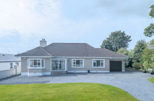 West Winds, Raheen Road, Athenry, Co Galway, Athenry, Co. Galway - Click to view photos