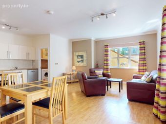 26 Station Court, The Avenue, Gorey, Co. Wexford - Image 3