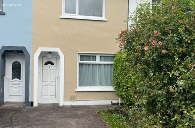 9 Westlawn, Wilton, Wilton, Co. Cork - Click to view photos