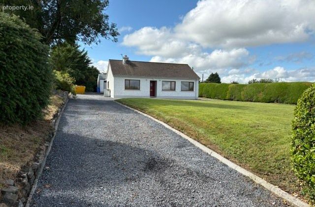 Parsonstown, Knockdrin, Knockdrin, Co. Westmeath - Click to view photos