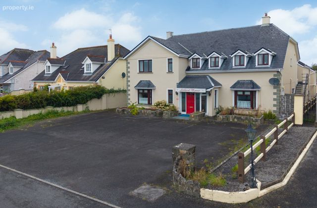 Ashford Manor, Ballyhowly, Knock, Co. Mayo - Click to view photos