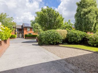 20 Laurleen, Stillorgan, Foxrock, Dublin 18 - Image 3