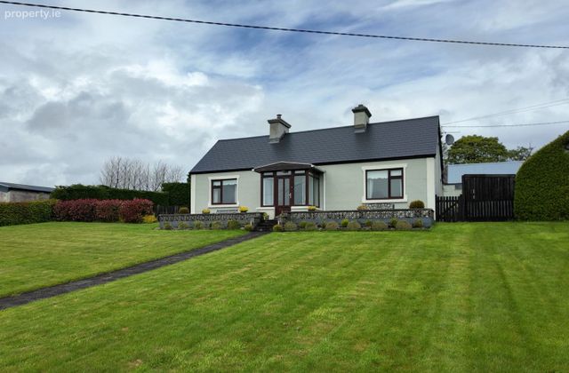 Brougher, Ballinafad, Kesh, Co. Sligo - Click to view photos