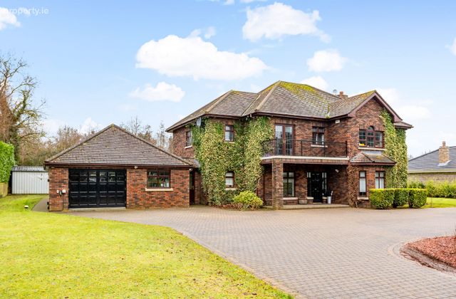 6 Coldwater Lakes, Saggart, Co. Dublin - Click to view photos