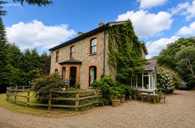 The Manse, Parnell Street, Bandon, Co. Cork - Click to view photos