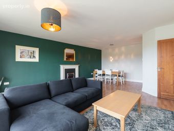 Apartment 99, The Ramparts, Cabinteely, Dublin 18 - Image 2