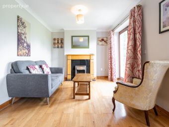 Apartment 18, Marlay House, Rathfarnham, Dublin 16 - Image 2