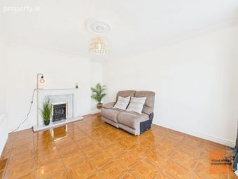 51 Whitestown Park, Dublin 15 - Image 3