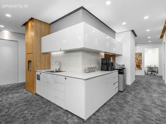 Rivercourt, Cornmarket Row, City Centre, Co. Limerick, Ennis Road, Co. Limerick - Image 5