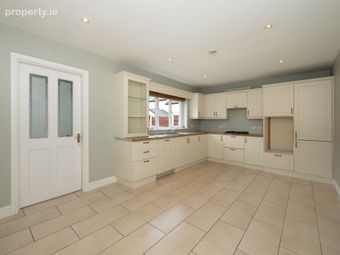 13 Highfield Avenue, Ballincollig, Cork, Ballincollig, Co. Cork - Image 4