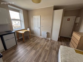 Flat 5, 49 North Circular Road, North Circular Road, Dublin 7 - Image 3