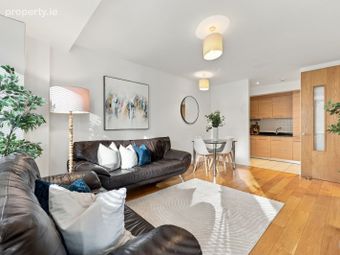 82 Hanover Dock, Grand Canal Dock, Dublin 2 - Image 5