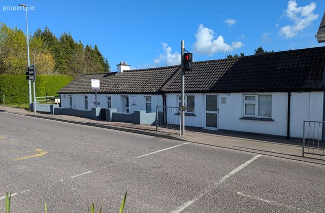 Medical Unit, West Village, Ballincollig, Co. Cork, Ballincollig, Co. Cork - Click to view photos