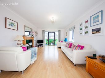 Apartment 98, Allendale Square, Clonsilla, Dublin 15 - Image 3