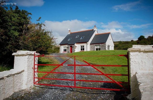 Fermoyle Cottage, Fanore, Co. Clare - Click to view photos