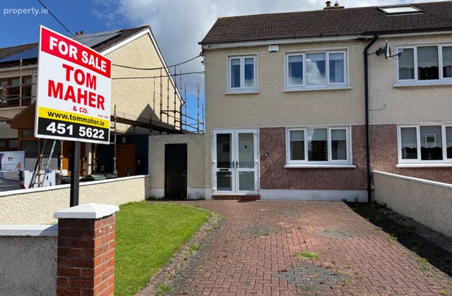 267 Saint James's Road, Dublin 12, Greenhills, Dublin 12 - Click to view photos