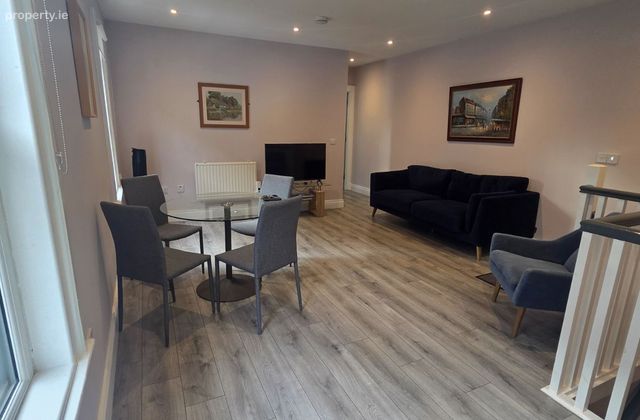 92 Townsend Street, Dublin 2, Dublin 2 - Click to view photos