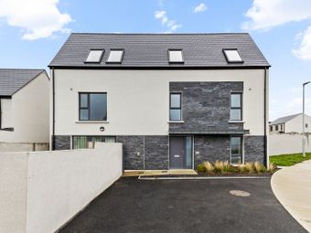 16 Carraig M&oacute;r, Wexford Town, Co. Wexford - Image 2
