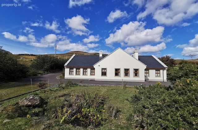 Farraigi Gorm, Teer, Brandon, Ballyquin, Co. Kerry - Click to view photos