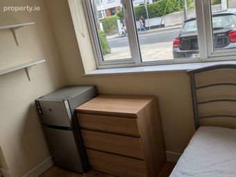 Swords Road, Dublin 9, Whitehall, Dublin 9 - Image 4