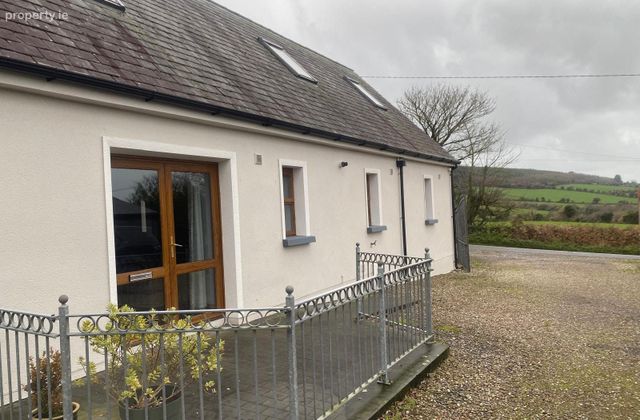 Ballyknock, Ballynoe, Dungourney, Co. Cork - Click to view photos