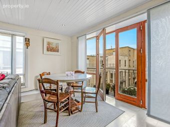 Apartment 8, Quartier Bloom, Bloom Lane, Dublin 1 - Image 5
