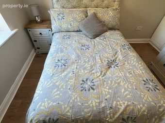 Apartment 59, Newmarket Square, Christchurch, Dublin 8 - Image 3
