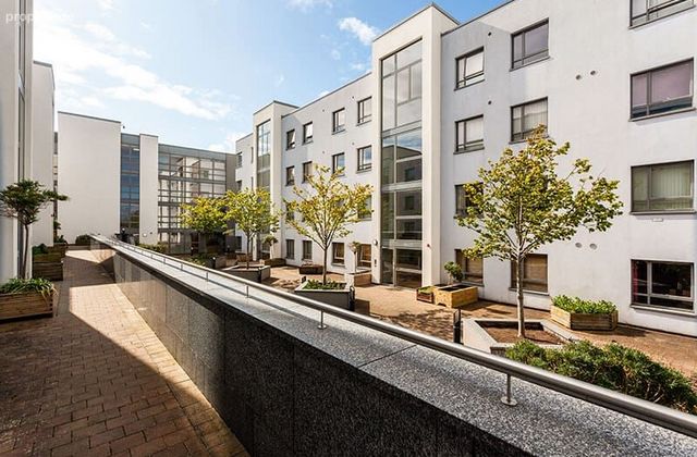 Grove Court, Blanchardstown, Dublin 15 - Click to view photos