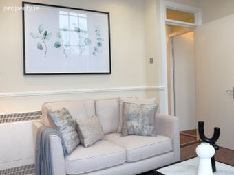 Apartment 17, 52 Mountjoy Square South, Dublin 1 - Image 3