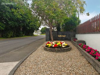 10 Castlecourt, Ballina, Ballina, Co. Mayo - Image 2
