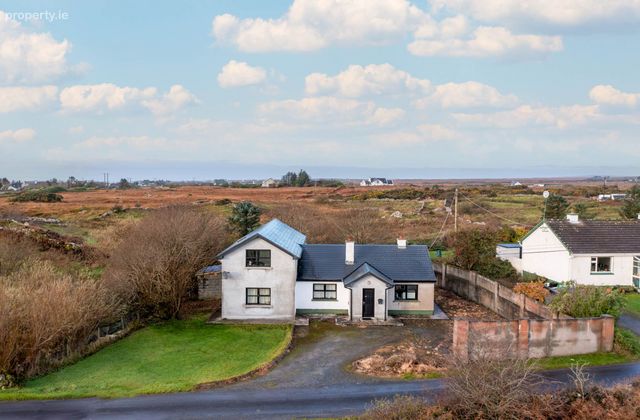 An Bothar Bui, Inverin, Co. Galway, Inverin, Co. Galway - Click to view photos