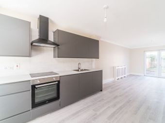 31 Fforster Park, Lucan, Co. Dublin - Image 2