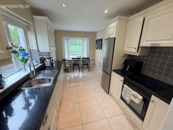 6 Ashmore, Castlepark, Mallow, Co. Cork - Image 5