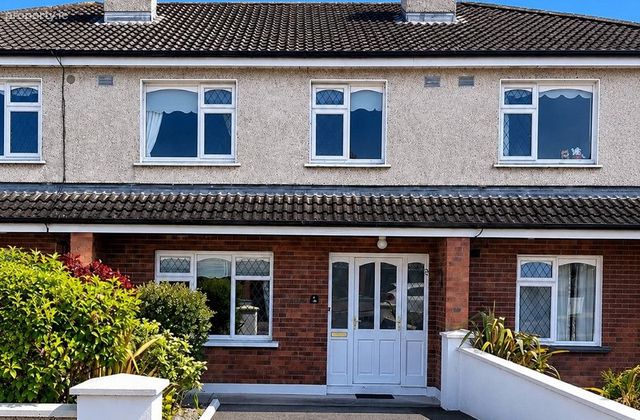 46 Meadow Vale, Tonaphubble, Sligo, Co. Sligo - Click to view photos