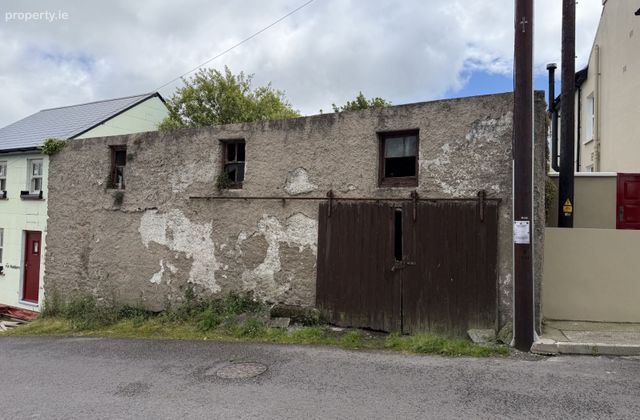 Site With Fpp, Stabawl Hill, Ballydehob, Co. Cork - Click to view photos
