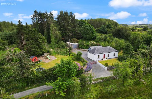 Balloor, Kiltimagh, Co Mayo, Kiltimagh, Co. Mayo - Click to view photos