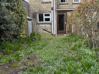 2 Regan's Terrace, Avenue Road, Dundalk, Co. Louth - Image 2
