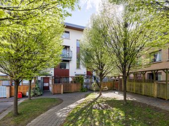 4 Castlegate Vale, Adamstown, Lucan, Co. Dublin