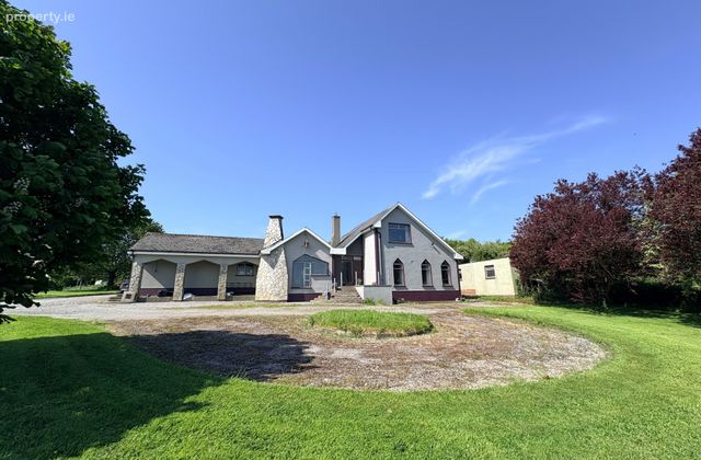 Gibblockstown, Naul, Stamullen, Co. Meath, Naul, Co. Meath - Click to view photos