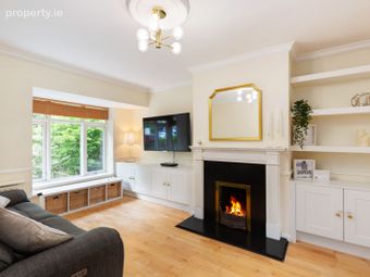 6 Glencairn Rise, The Gallops, Leopardstown, Dublin 18 - Image 3