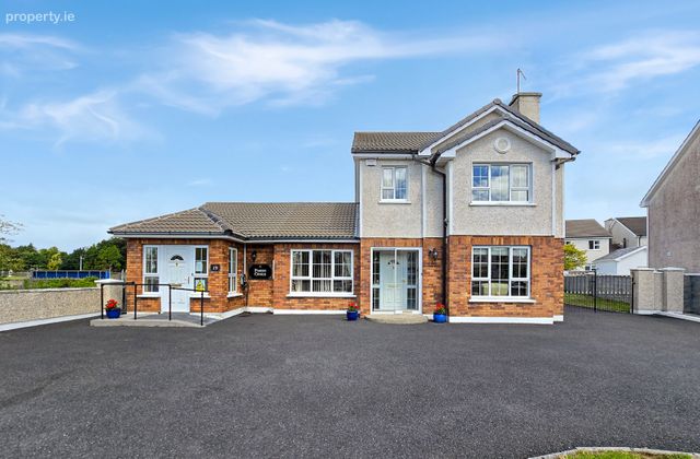 19 Goodwood, Ballycar Road, Newmarket On Fergus, Co Clare, Newmarket on Fergus, Co. Clare - Click to view photos