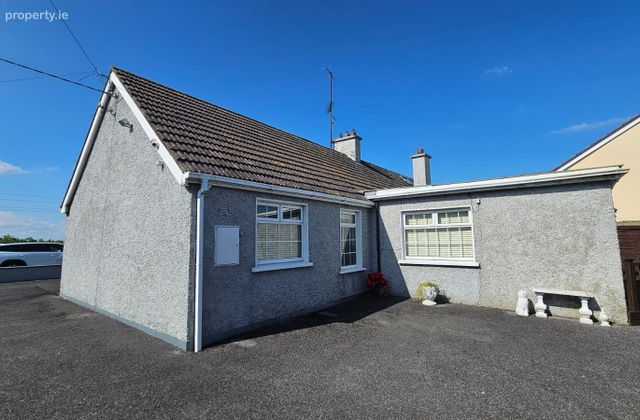Dowdstown, Ardee, Dromin, Co. Louth - Click to view photos