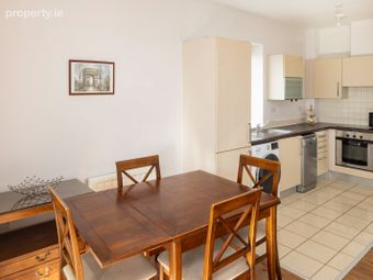121 Bracken Hall, Swords Central, Main Street, Swords, Co. Dublin - Image 4