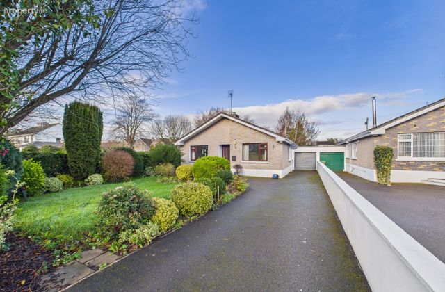 24 Melrose, Nenagh, Co. Tipperary, Nenagh, Co. Tipperary - Click to view photos