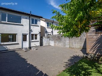 61 Broadford Drive, Dublin 16, Ballinteer, Dublin 16 - Image 4