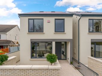 2 Whitegate, Sandyford Village, Sandyford, Dublin 18