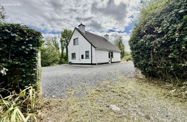 Roxton, Corofin, Co. Clare, Corofin, Co. Clare - Click to view photos