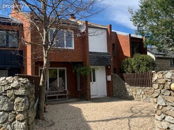 2 Knapton Court, Dun Laoghaire, Co. Dublin, Monkstown, Co. Dublin