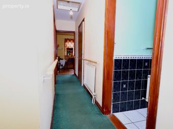34 Clonbrusk, Athlone, Co Westmeath, Athlone, Co. Westmeath - Image 4