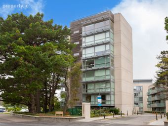 18 Lapwing, Thornwood, Booterstown Avenue, Booterstown, Co. Dublin
